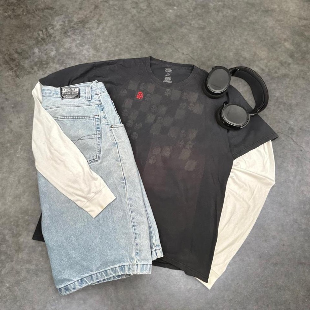 Black Skull Pattern Graphic T Shirt Faded Minimal Gothic Streetwear Tee‎